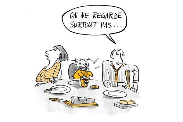 La famille à table